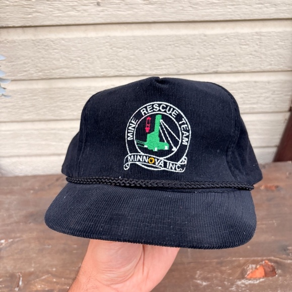 Vintage Mine Rescue Team Minnova Inc trucker hat corduroy black snapback - Picture 2 of 5